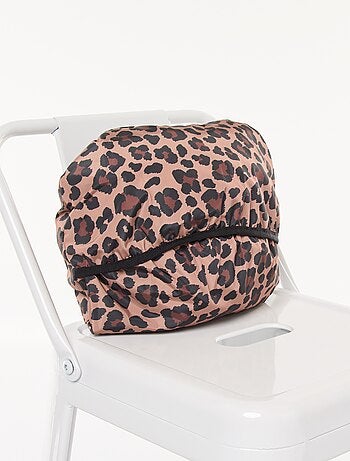 Waterafstotende regencape met luipaardmotief