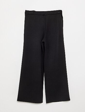 Wide fit-broek - gemakkelijk aan te trekken collectie