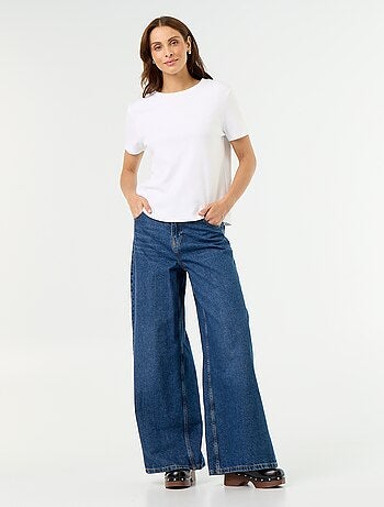 Wide leg jeans