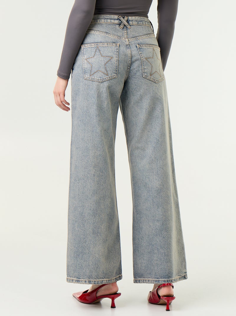 Wide leg jeans met geborduurde sterren op de achterzakken Blauw - Kiabi