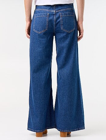 Wide leg jeans / ruimvallend model met opgestikte zakken