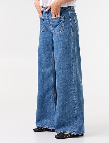 Wide leg jeans / ruimvallend model met opgestikte zakken