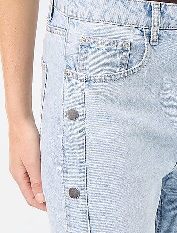 Wide leg jeans / wijde pasvorm met sierdrukknopen aan de zijkanten