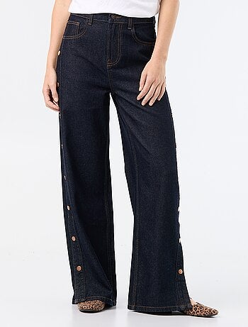 Wide leg jeans / wijde pasvorm met sierdrukknopen aan de zijkanten