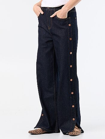 Wide leg jeans / wijde pasvorm met sierdrukknopen aan de zijkanten