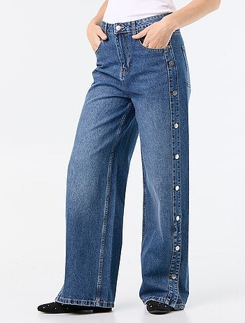 Wide leg jeans / wijde pasvorm met sierdrukknopen aan de zijkanten