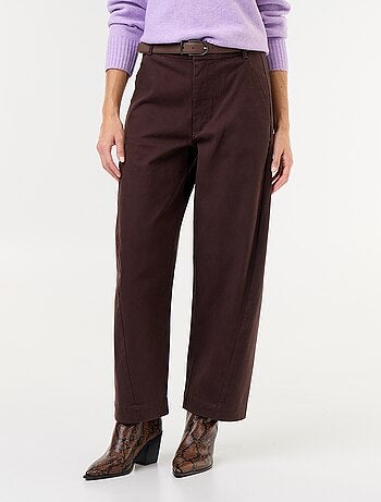 Wijd barrel-model pantalon met imitatielederen riem