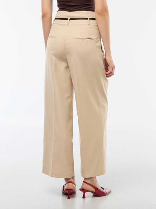 Wijde broek in een chique urban stijl met smalle ceintuur - Kiabi