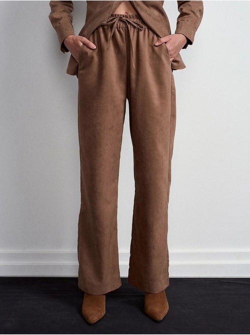 Wijde broek met elastische taille dilvin - Kiabi Wijde broek met elastische taille dilvin - Kiabi