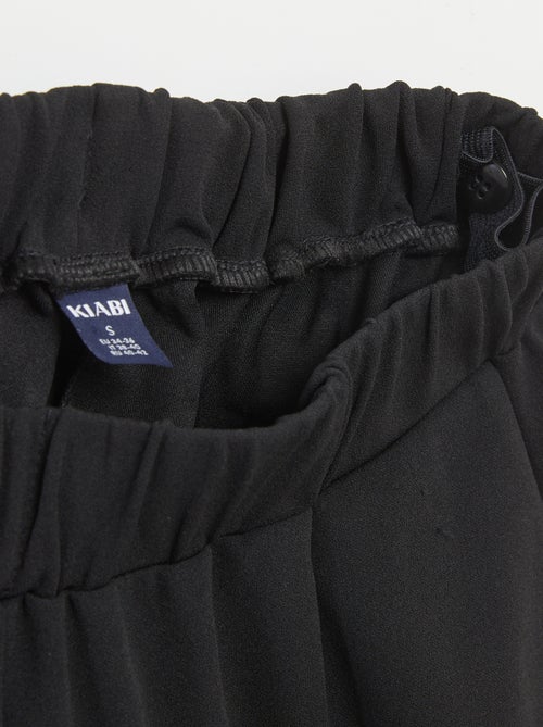 Wijde broek met hoge taille - collectie gemakkelijk aan te trekken - Kiabi Wijde broek met hoge taille - collectie gemakkelijk aan te trekken - Kiabi