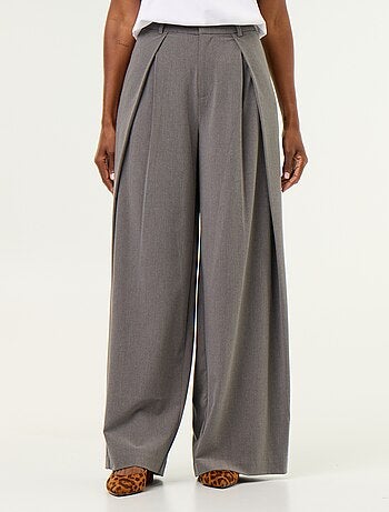 Wijde broek met hoge taille en plooien