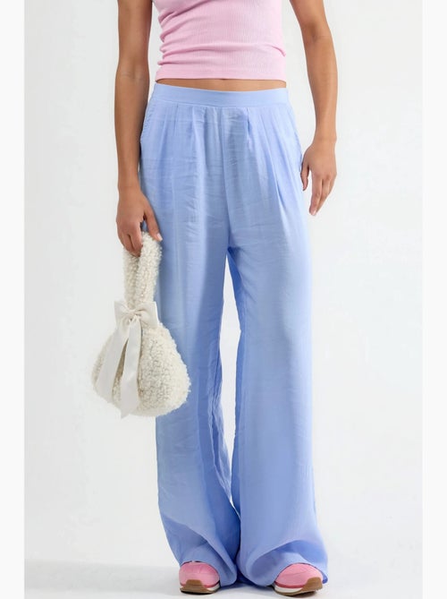 Wijde broek met plooien busem - Kiabi Wijde broek met plooien busem - Kiabi