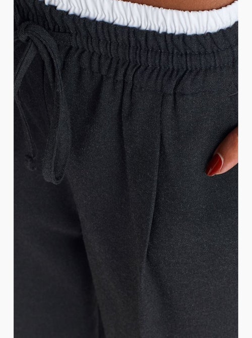 Wijde broek van crêpe dilvin - Kiabi Wijde broek van crêpe dilvin - Kiabi