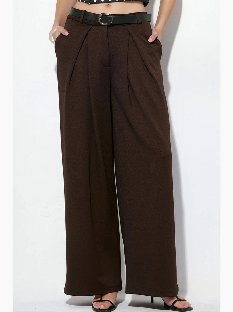 Wijde broek van crêpe met hoge taille en riem busem Bruin - Kiabi