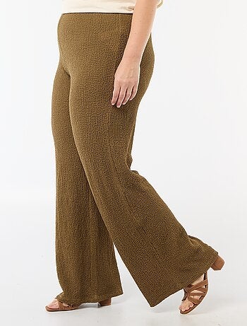 Wijde broek van gewafelde stof