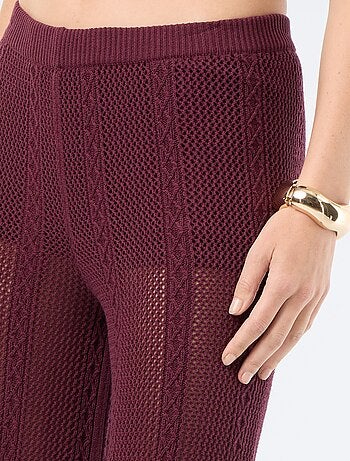 Wijde broek van haakwerk