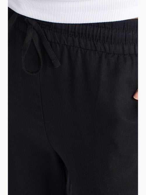 Wijde broek van tencel met trekkoord dilvin - Kiabi Wijde broek van tencel met trekkoord dilvin - Kiabi