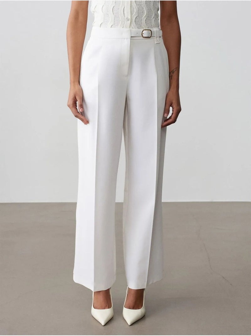 Wijde crepe broek met ceintuur dilvin Wit - Kiabi