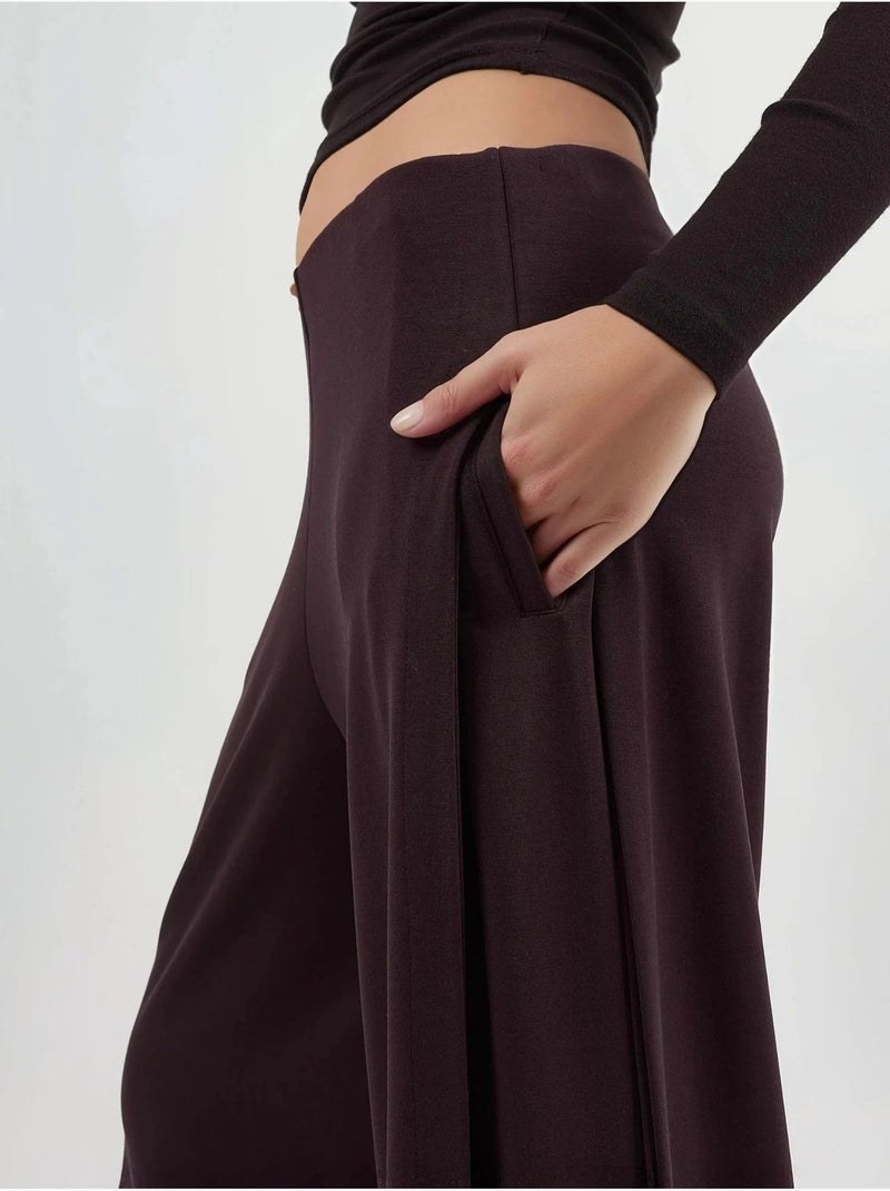 Wijde geplooide broek busem Bordeauxrood - Kiabi