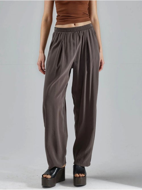 Wijde geplooide broek busem - Kiabi Wijde geplooide broek busem - Kiabi