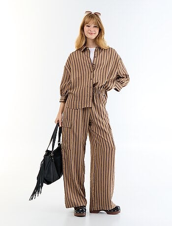 Wijde gestreepte broek met klepzakken