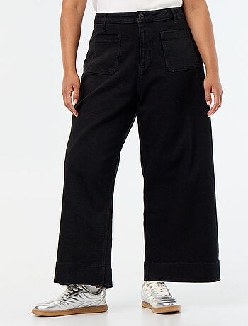 Wijde jeans met opgestikte zakken