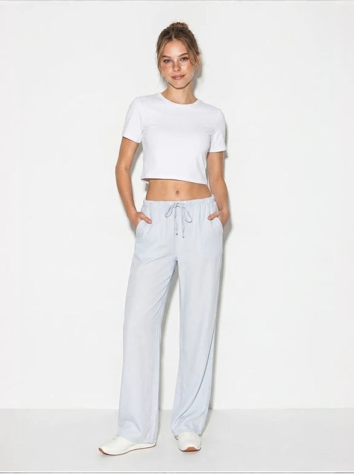 Wijde lyocell broek lucci - Kiabi Wijde lyocell broek lucci - Kiabi