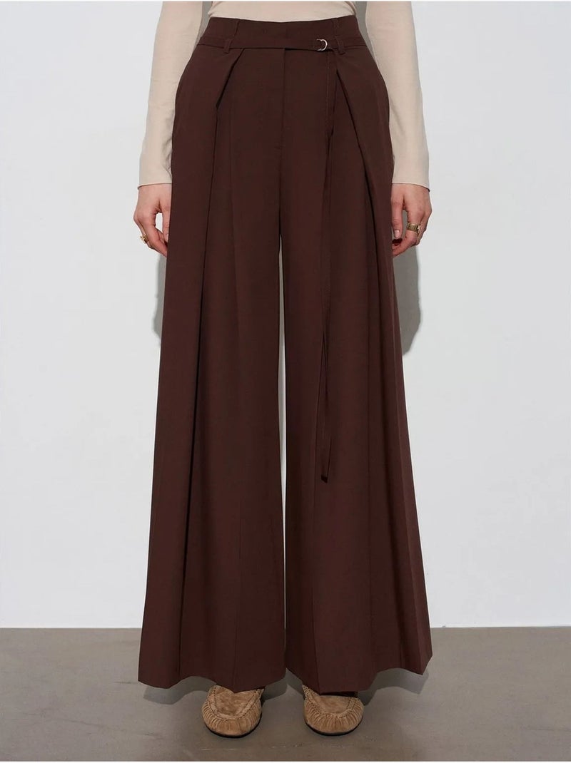 Wijde pantalon met plooien en ceintuur dilvin Chocoladebruin - Kiabi