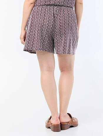 Wijde short met geborduurde prints