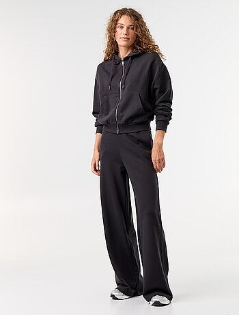 Wijde sporttraining van zware tricot