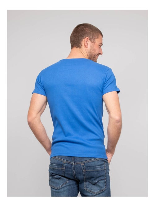 William geribbeld katoenen t-shirt met v-hals - Kiabi William geribbeld katoenen t-shirt met v-hals - Kiabi