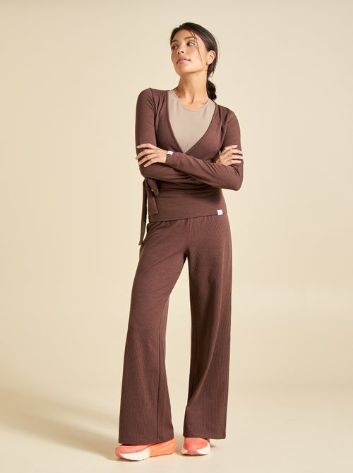 Yogashirt met lange mouwen en overslagmodel (ekstract) - Kiabi Yogashirt met lange mouwen en overslagmodel (ekstract) - Kiabi