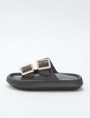 Zwembadslippers met strassgespen