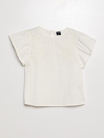 Bloesje met korte mouwen met borduursels