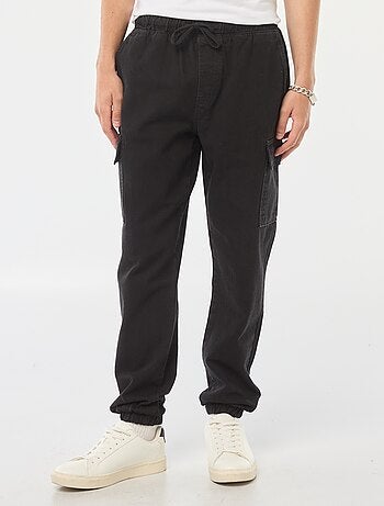 Broek met elastische tailleband en veel zakken