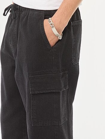 Broek met elastische tailleband en veel zakken
