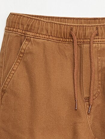 Broek met zakken en elastische tailleband