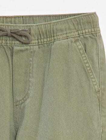 Broek met zakken en elastische tailleband