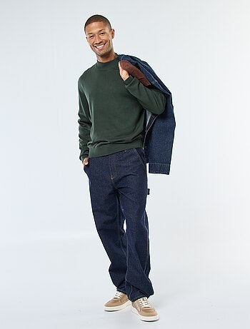 Dunne, gebreide trui met opstaande kraag