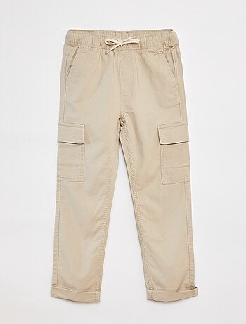 Effen broek met zakken