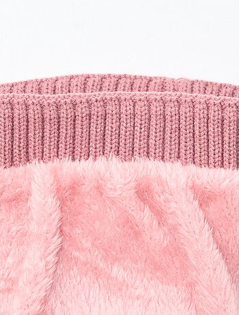 Effen muts van gevlochten tricot