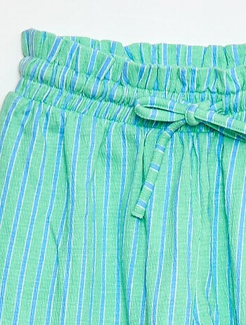 Gestreepte short van gekreukte stof