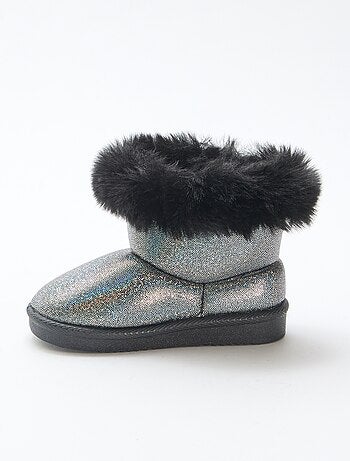 Glanzende gevoerde boots