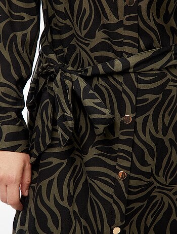 Halflange drukknopenjurk met print en ceintuur