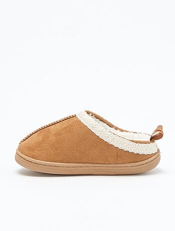 Instappers van suèdine met detail