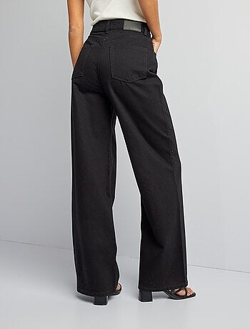 Jeans met wijde pijpen - L32