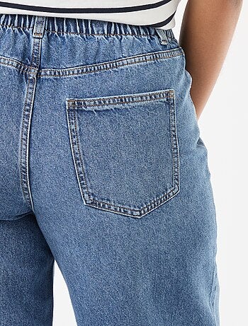 Jeans met wijde pijpen en raw-cut afwerking