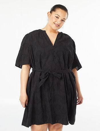 Korte jurk met broderie anglaise