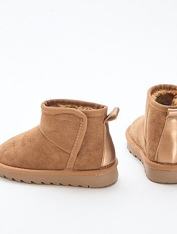 Laarsjes van nubuck in Zweedse stijl