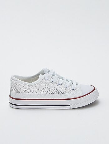 Lage sneakers van macramé